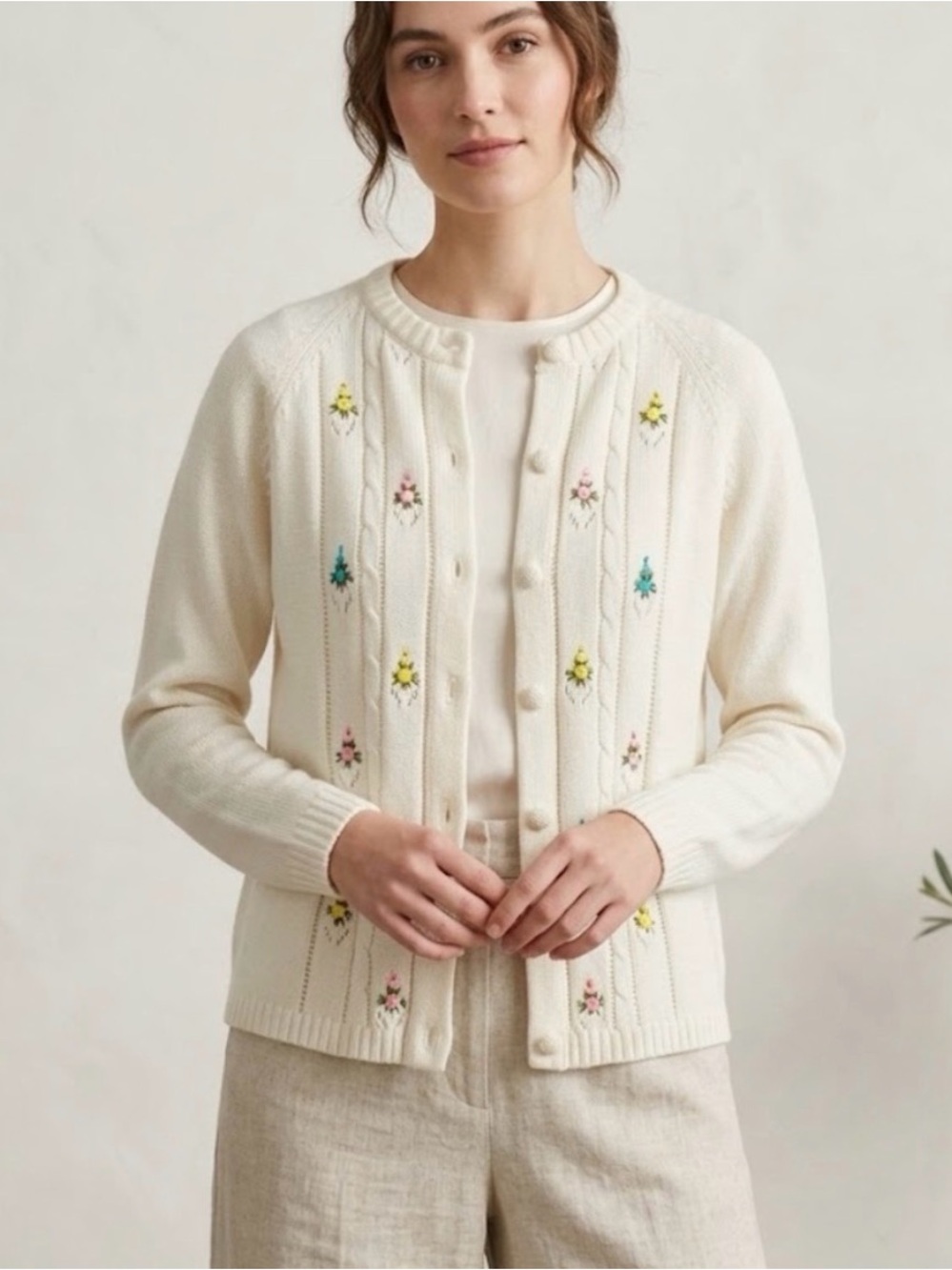 Vintage Hudson’s Bay Company Cottagecore Floral Embroidered Cardigan size Large